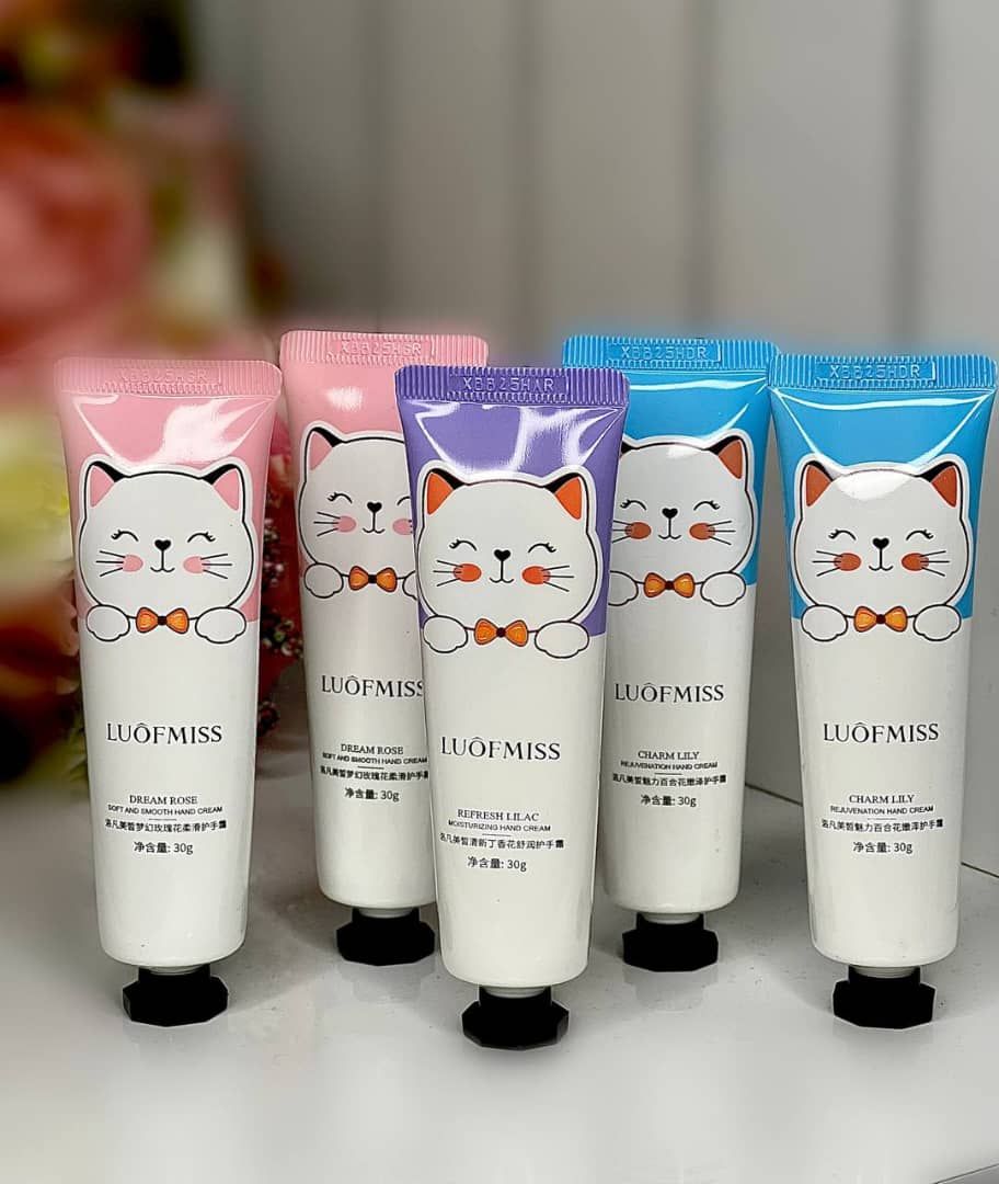 پک کرم دست کیتی🐱🧚🏻‍♀️